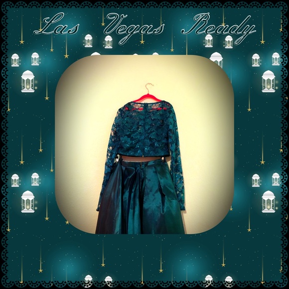 👗💚Jrs 5/6 Emerald Green 2-piece Prom Dress 👗💚 - Picture 1 of 8